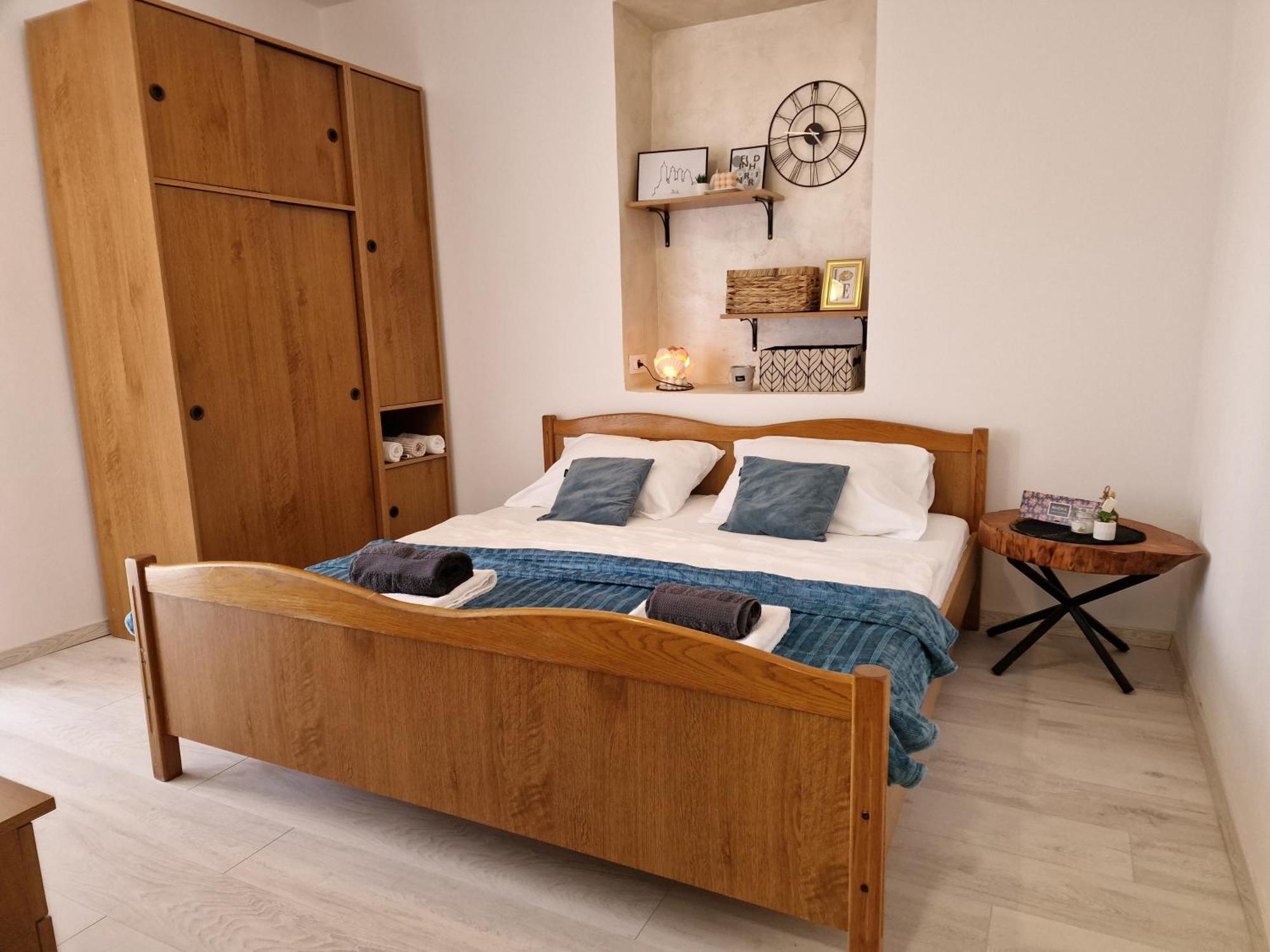 Apartments By The Sea Kampor, Rab - 5037 Quarto foto