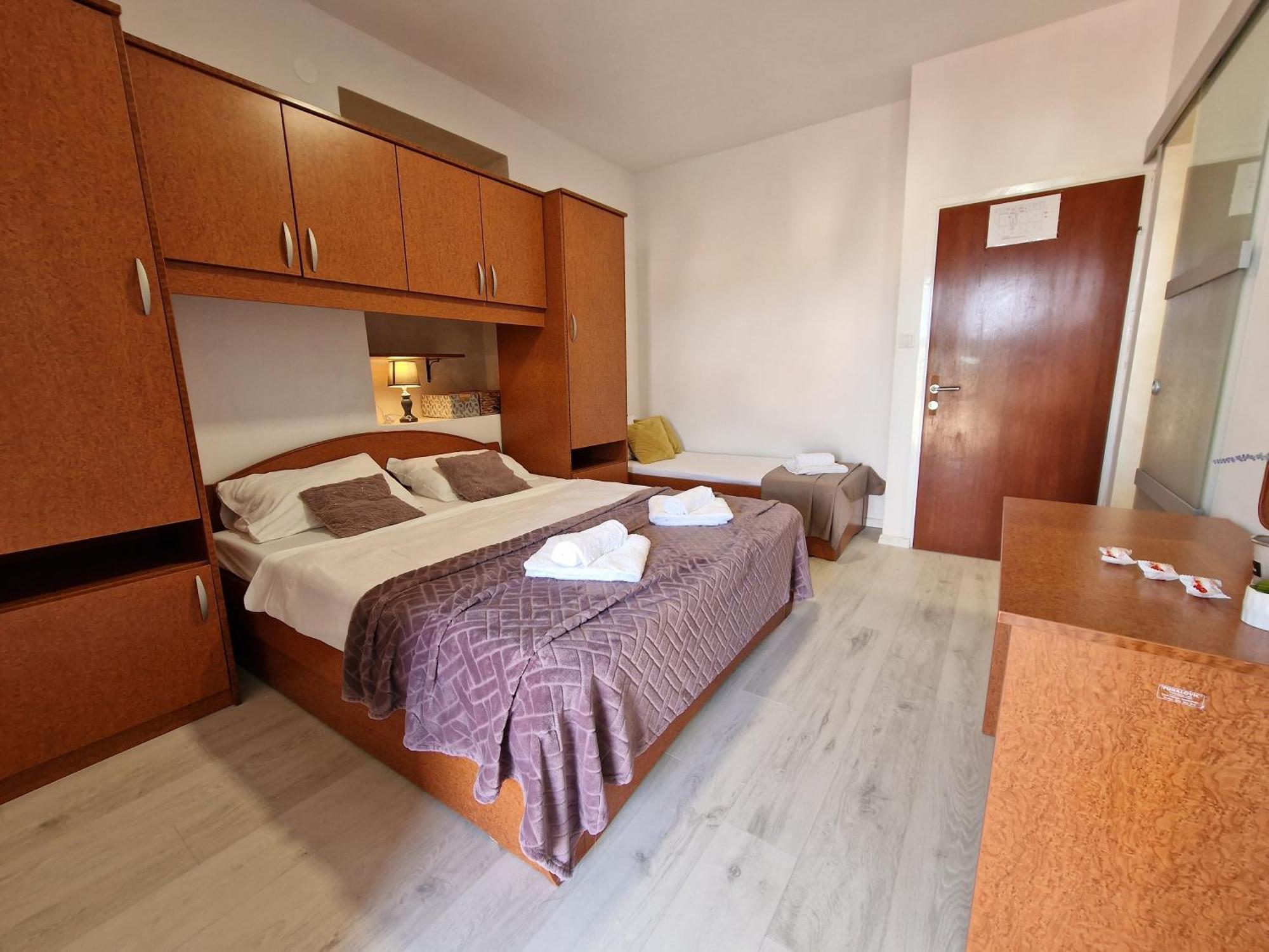 Apartments By The Sea Kampor, Rab - 5037 Quarto foto