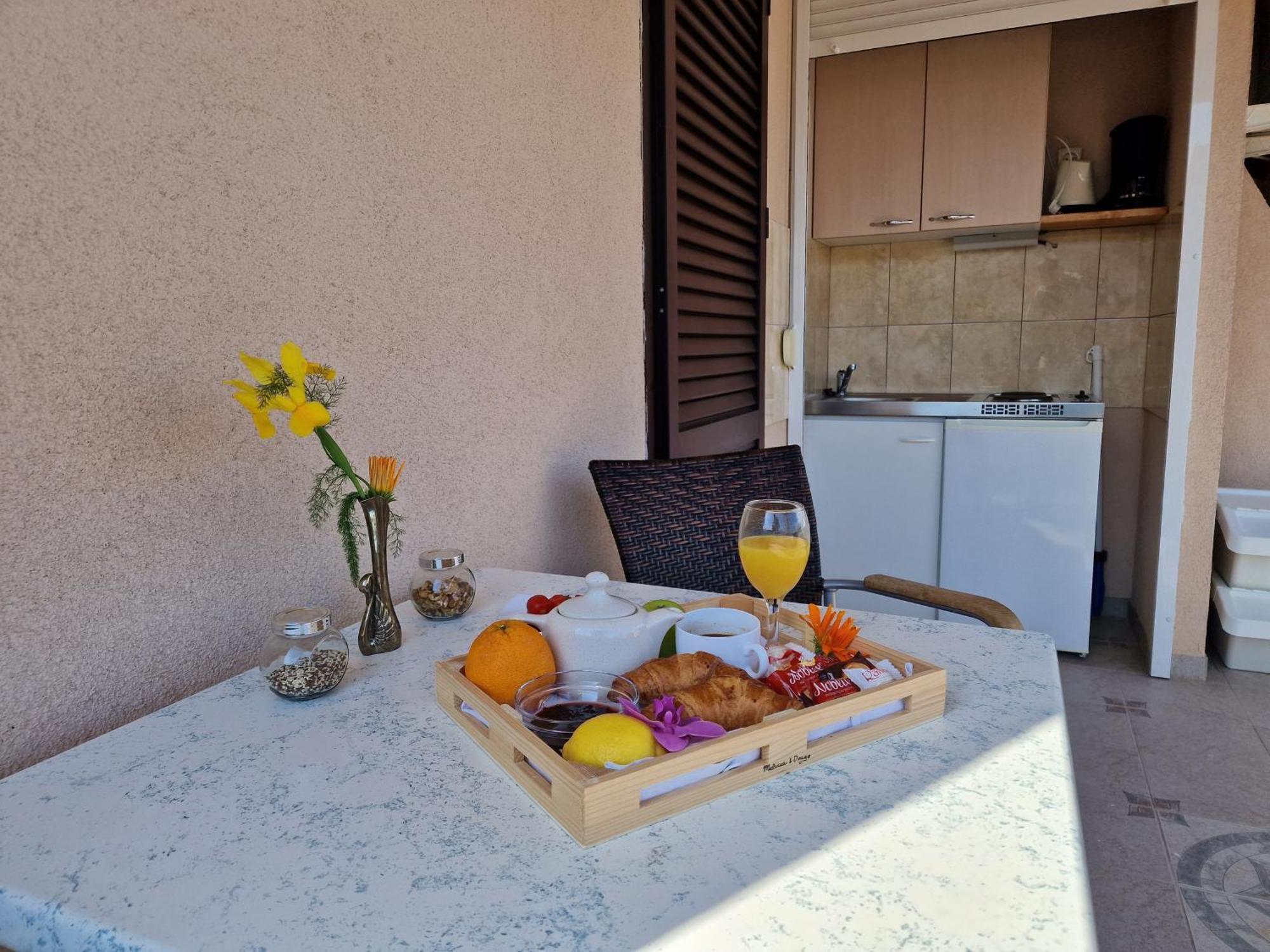 Apartments By The Sea Kampor, Rab - 5037 Quarto foto